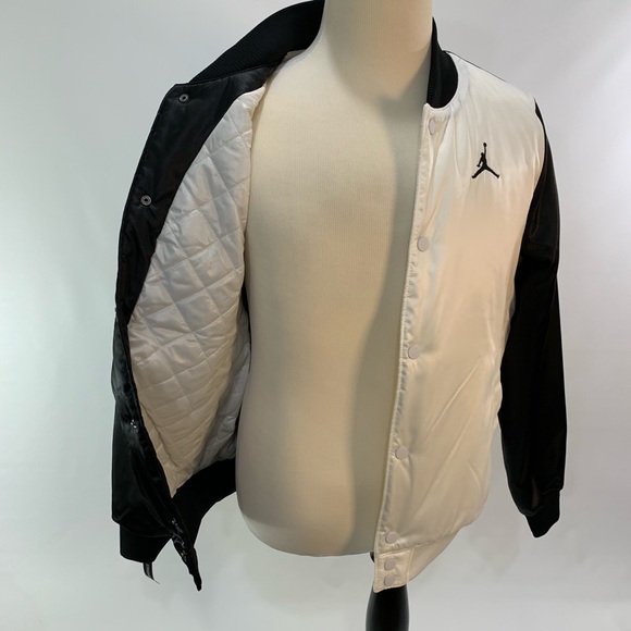 Nike Air Jordan Retro 11 Full Zip Bomber Jacket - Picture 7 of 8